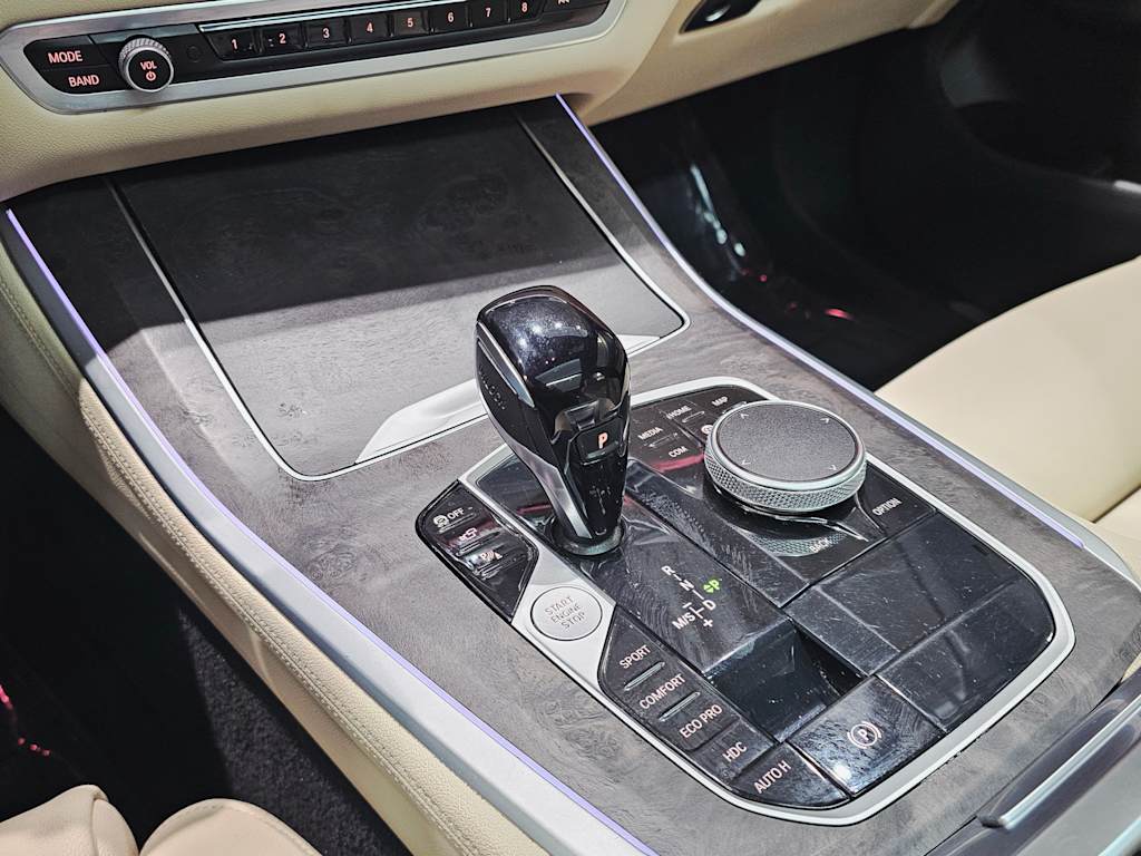 Thumbnail: 2022 BMW X5 - 14