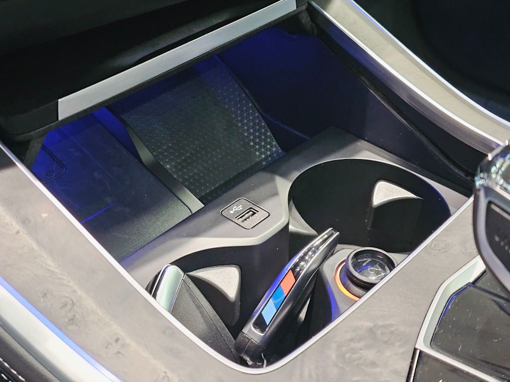 Thumbnail: 2022 BMW X5 - 24