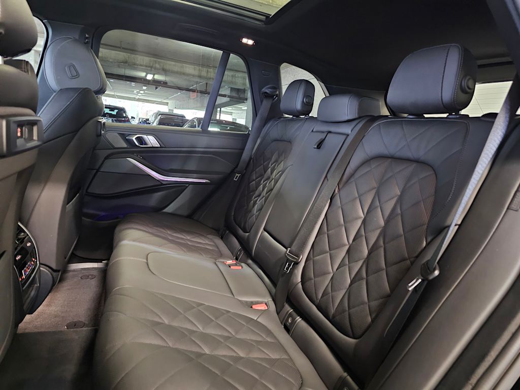 Thumbnail: 2023 BMW X5 - 12