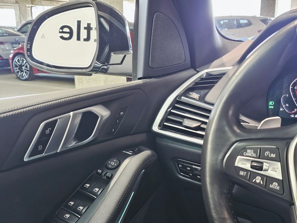 Thumbnail: 2021 BMW X5 - 27