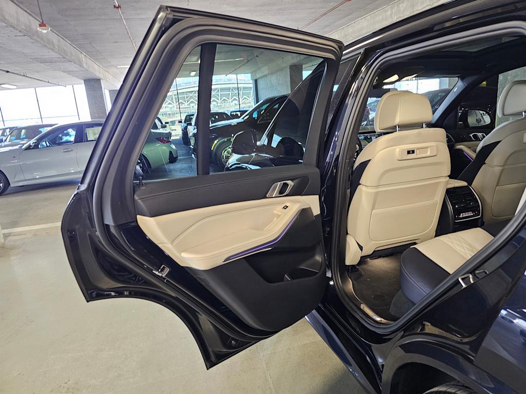 Thumbnail: 2022 BMW X5 - 29