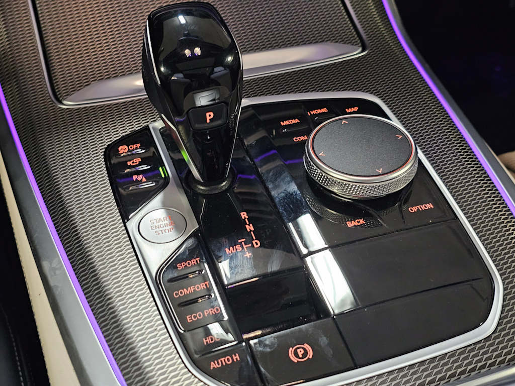 Thumbnail: 2022 BMW X5 - 17