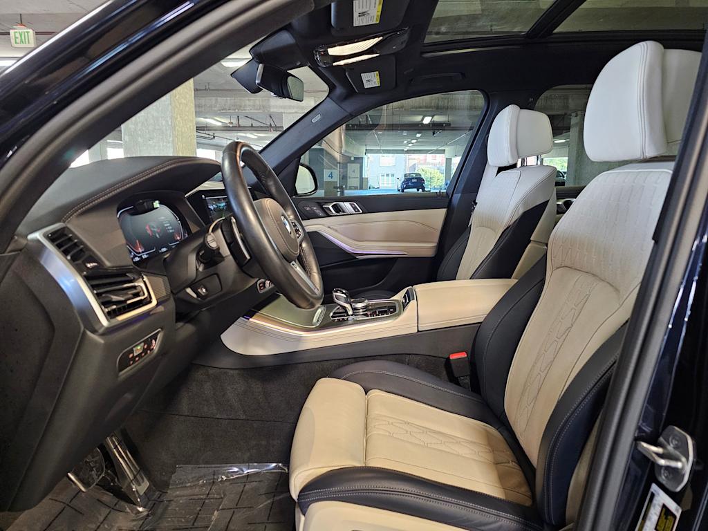 Thumbnail: 2022 BMW X5 - 11