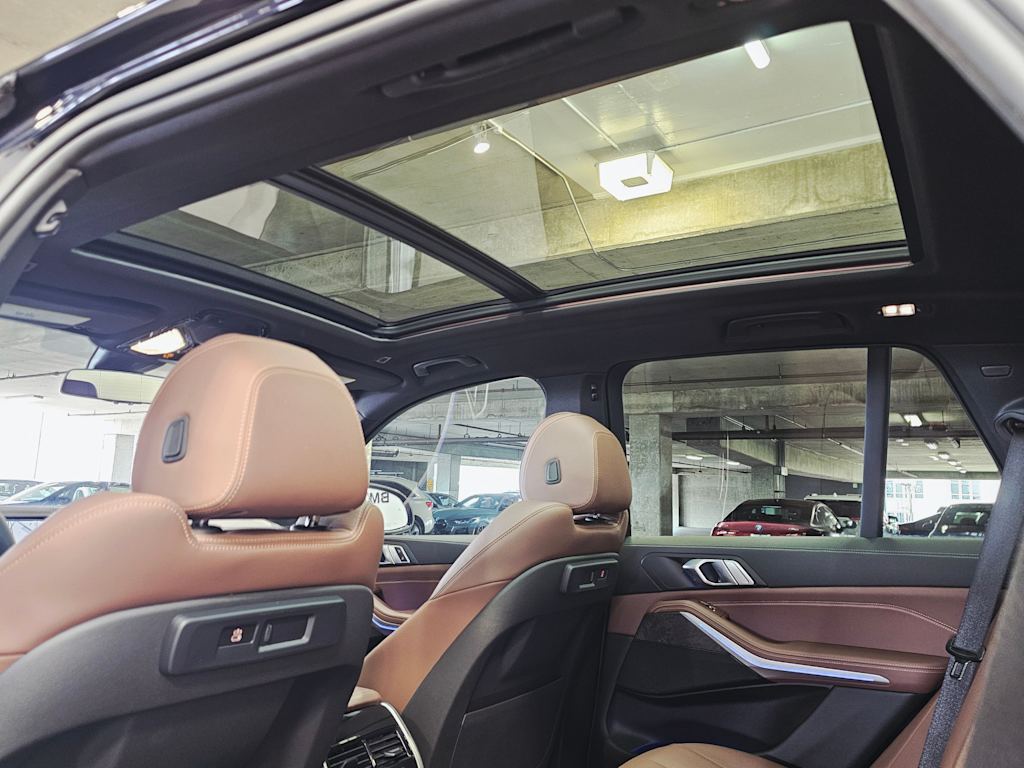 Thumbnail: 2021 BMW X5 - 30