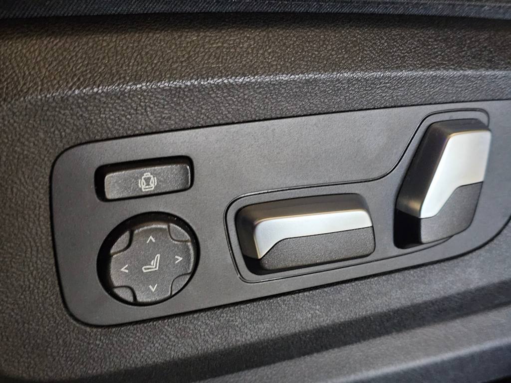 Thumbnail: 2019 BMW X5 - 29