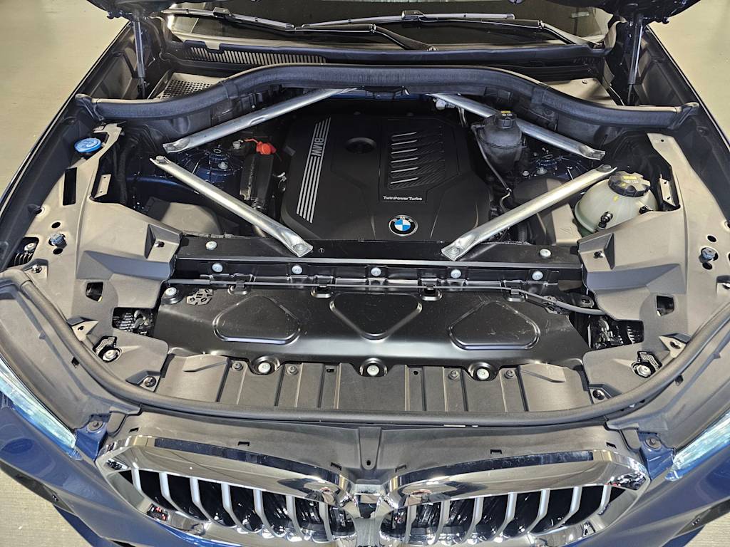 Thumbnail: 2019 BMW X5 - 9