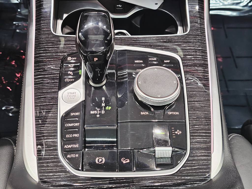 Thumbnail: 2020 BMW X7 - 24