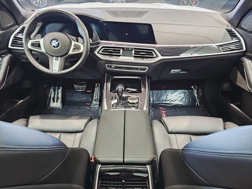 Thumbnail: 2020 BMW X7 - 10