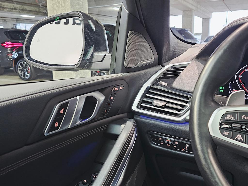 Thumbnail: 2023 BMW X6 - 27