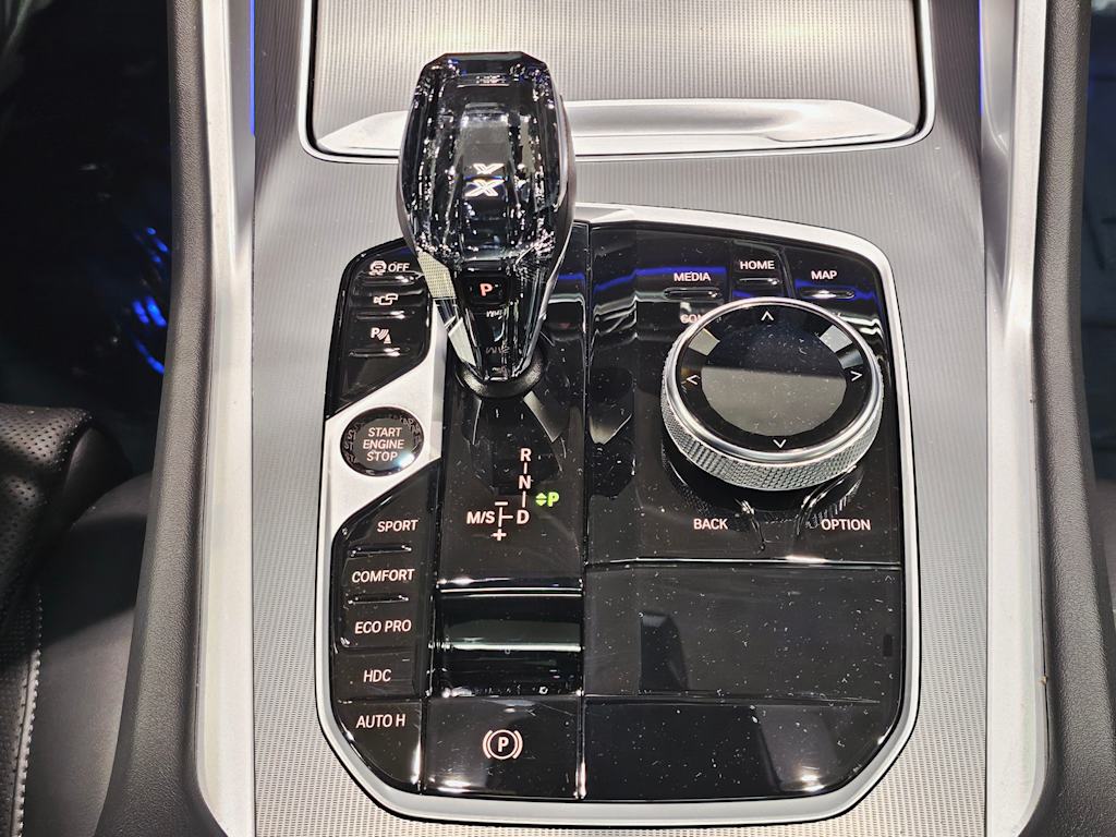 Thumbnail: 2023 BMW X6 - 23