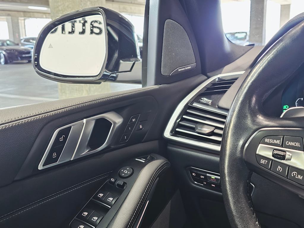 Thumbnail: 2020 BMW X5 - 27