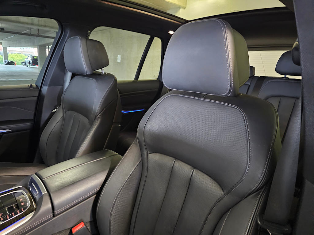 Thumbnail: 2021 BMW X5 - 11
