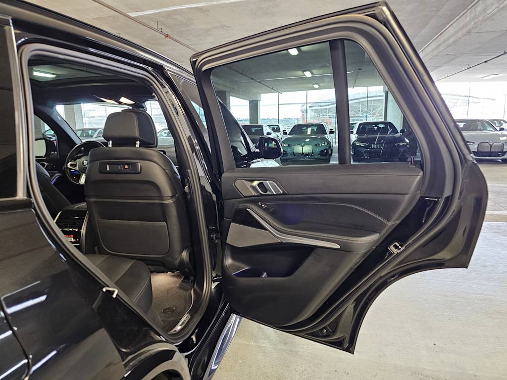 Thumbnail: 2021 BMW X5 - 29