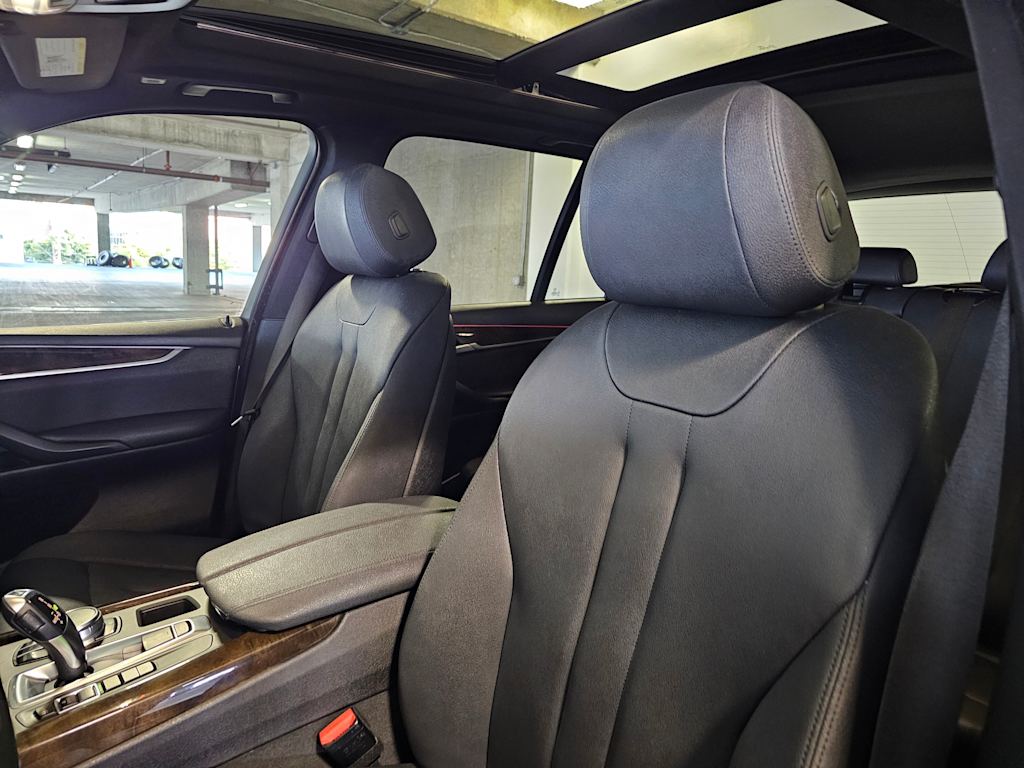 Thumbnail: 2017 BMW X5 - 11