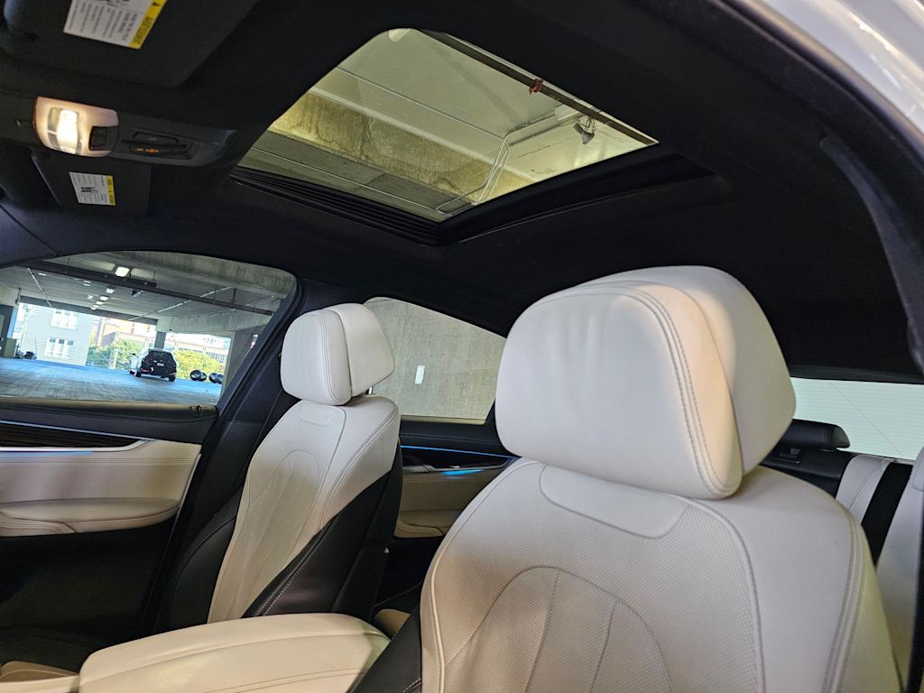 Thumbnail: 2018 BMW X6 - 27