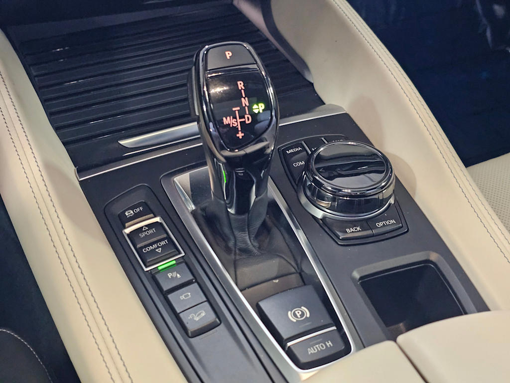 Thumbnail: 2018 BMW X6 - 17