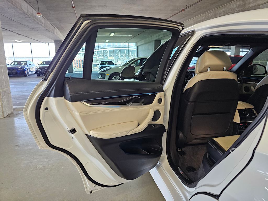 Thumbnail: 2018 BMW X6 - 28