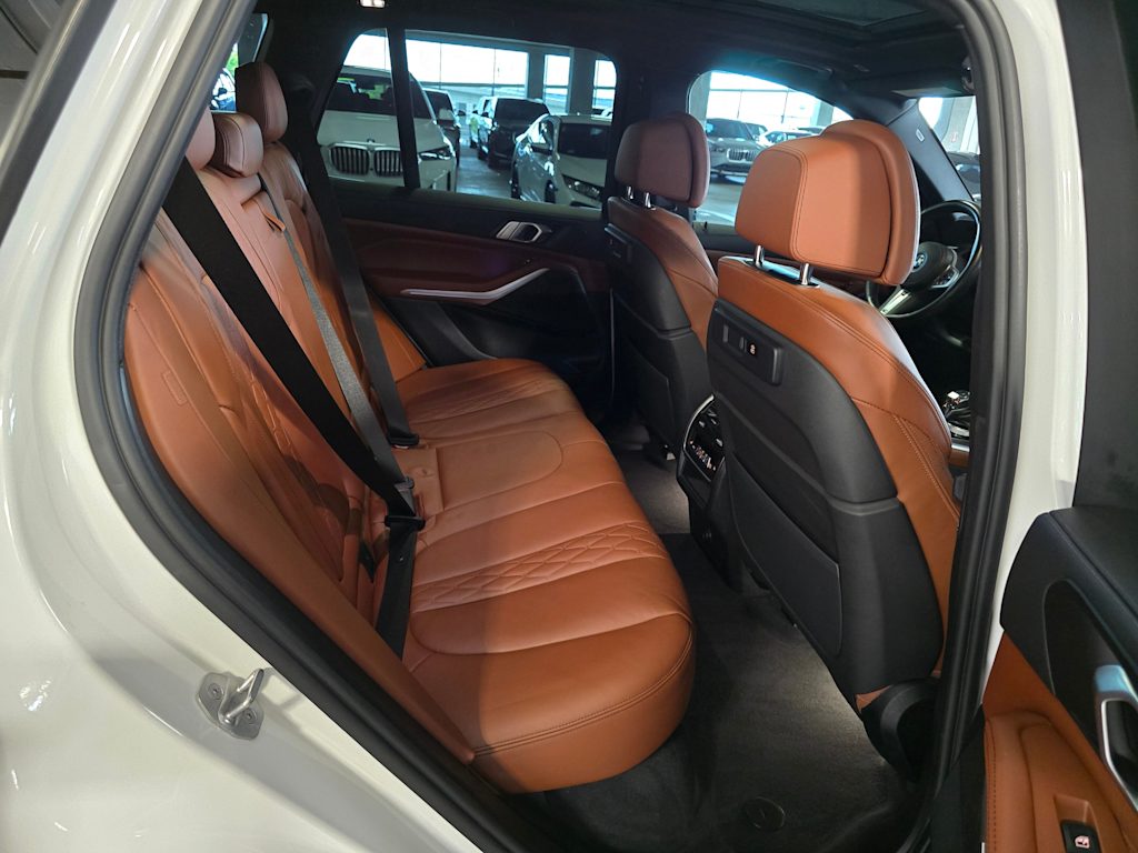 Thumbnail: 2022 BMW X5 - 37