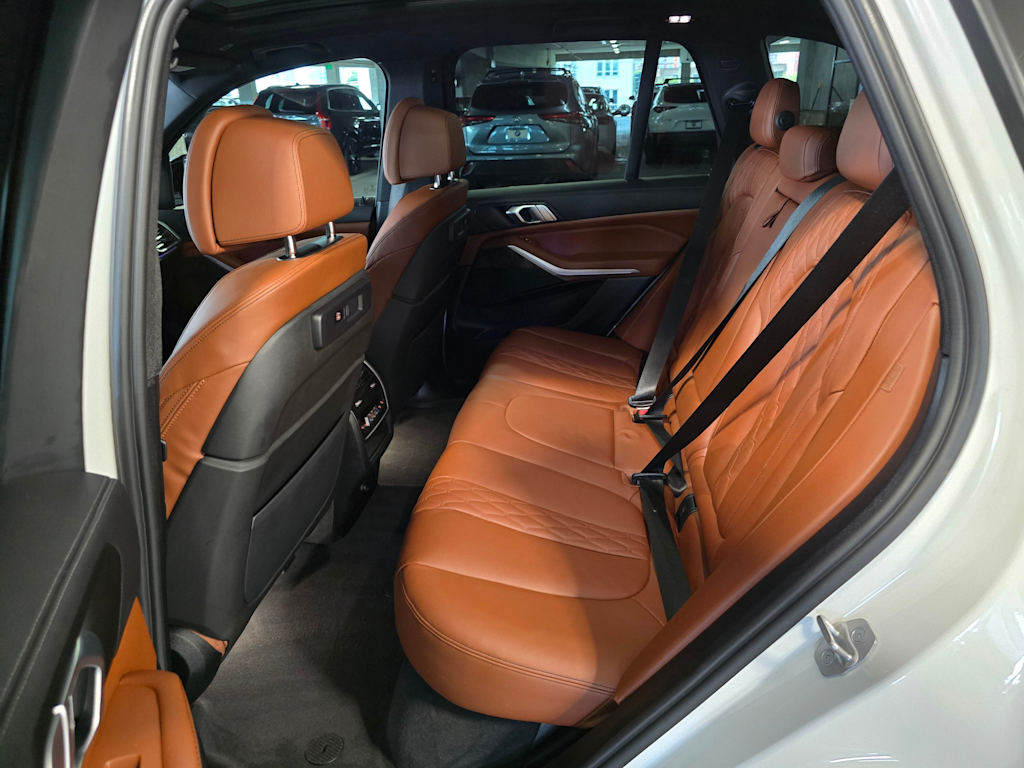 Thumbnail: 2022 BMW X5 - 35