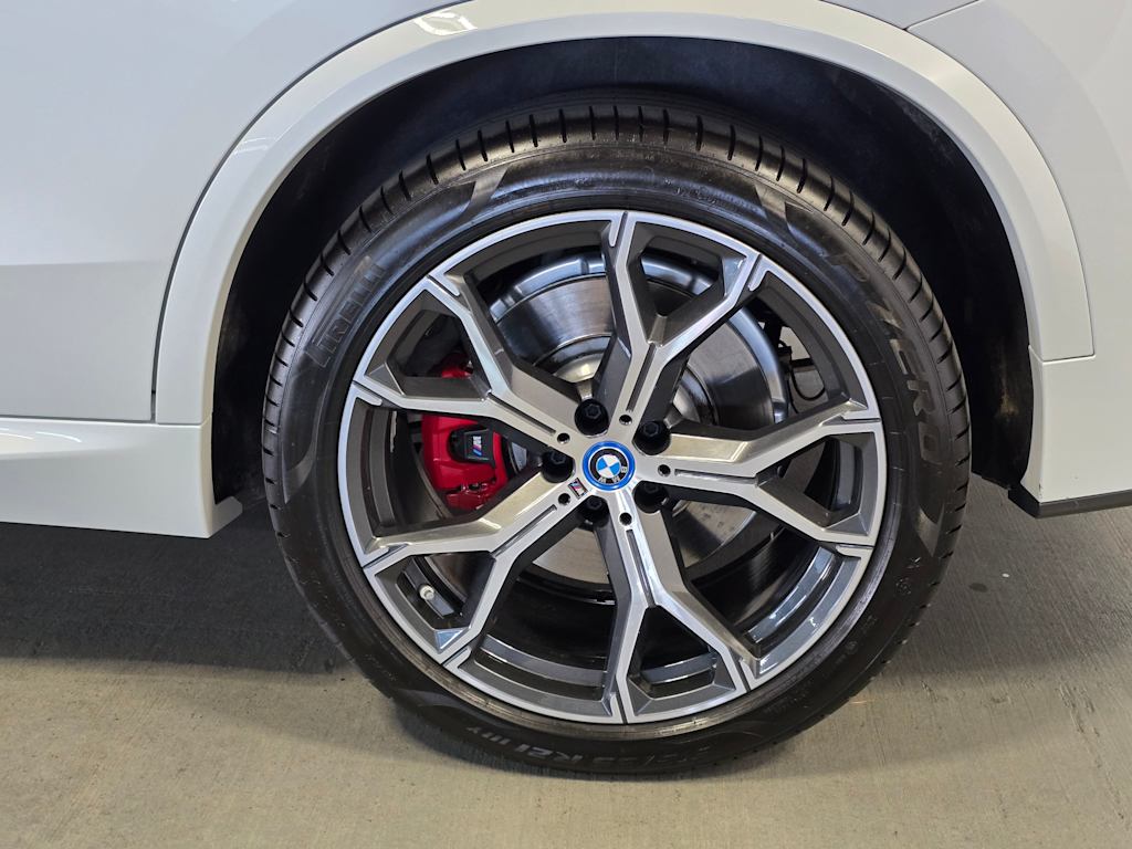 Thumbnail: 2022 BMW X5 - 8