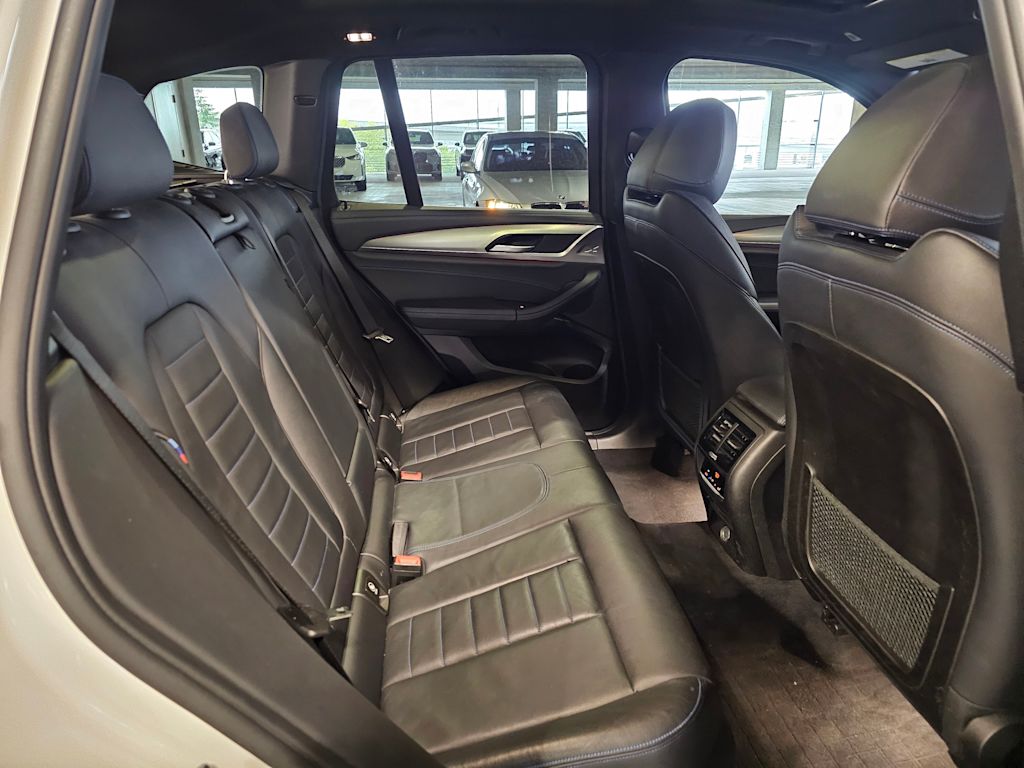 Thumbnail: 2018 BMW X3 - 32