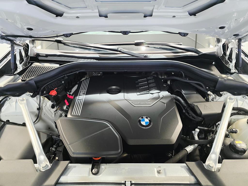 Thumbnail: 2021 BMW X3 - 9