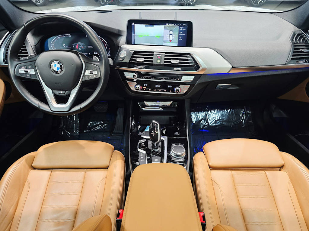 Thumbnail: 2021 BMW X3 - 10