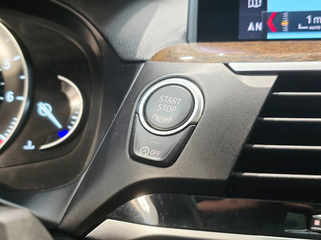 Thumbnail: 2019 BMW X4 - 27
