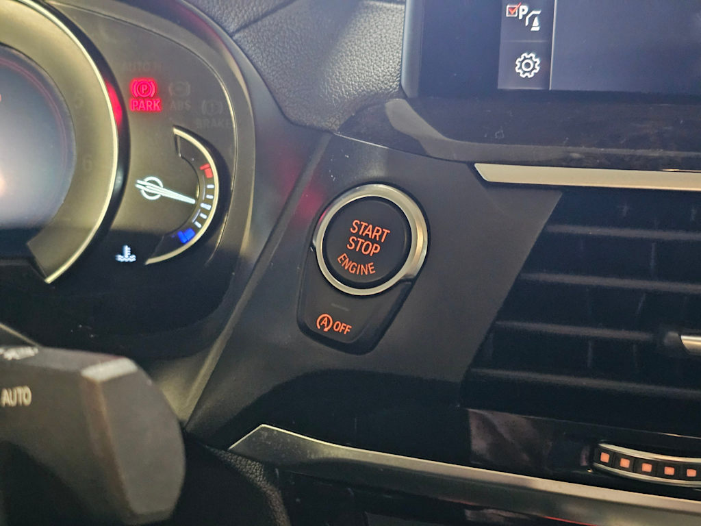 Thumbnail: 2019 BMW X4 - 26