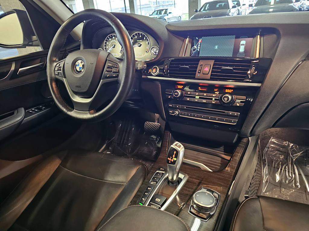 Thumbnail: 2016 BMW X3 - 14