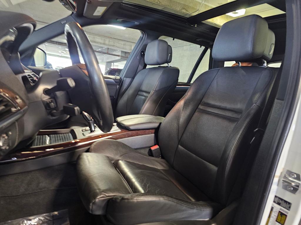 Thumbnail: 2013 BMW X5 - 10