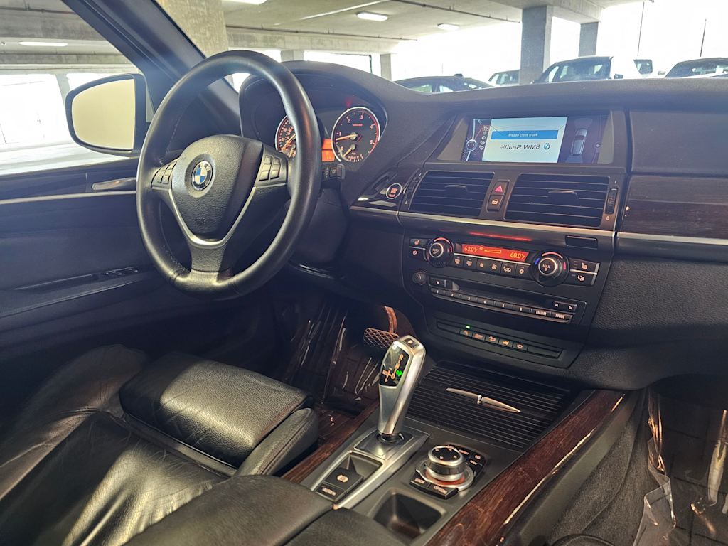 Thumbnail: 2013 BMW X5 - 14