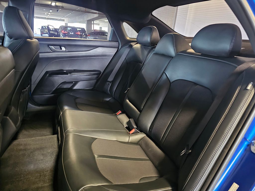 Thumbnail: 2022 Kia K5 - 13