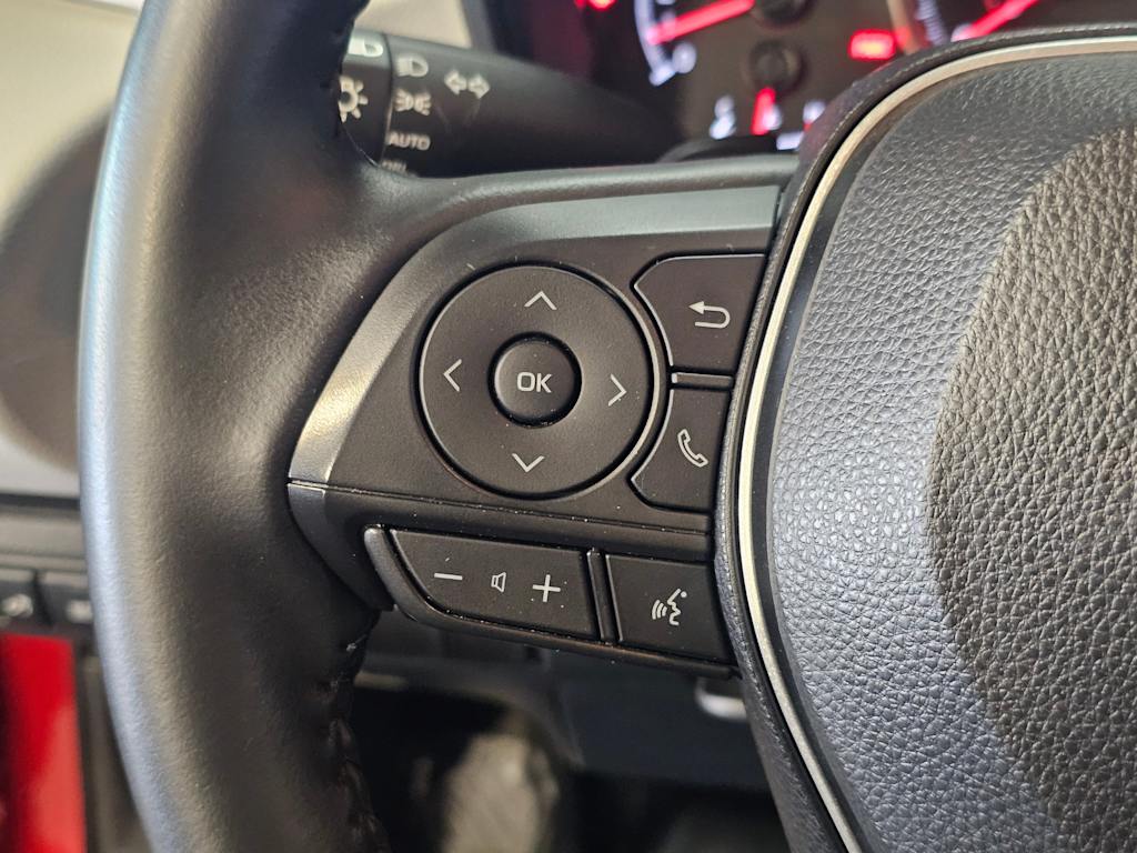 Thumbnail: 2021 Toyota Corolla - 23