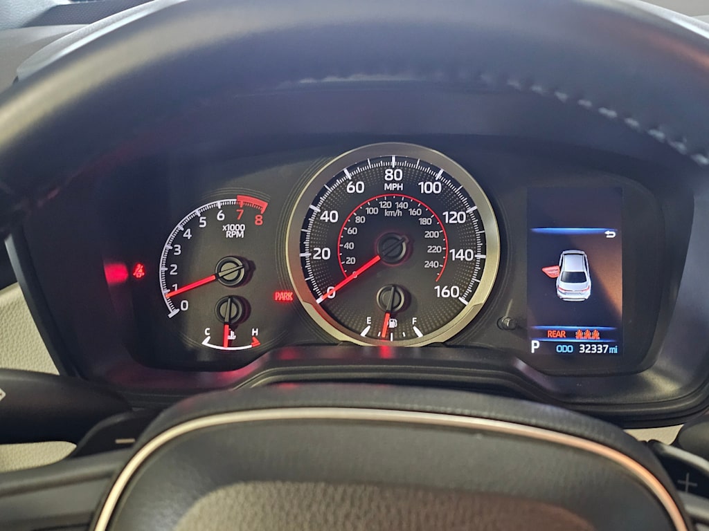 Thumbnail: 2021 Toyota Corolla - 18