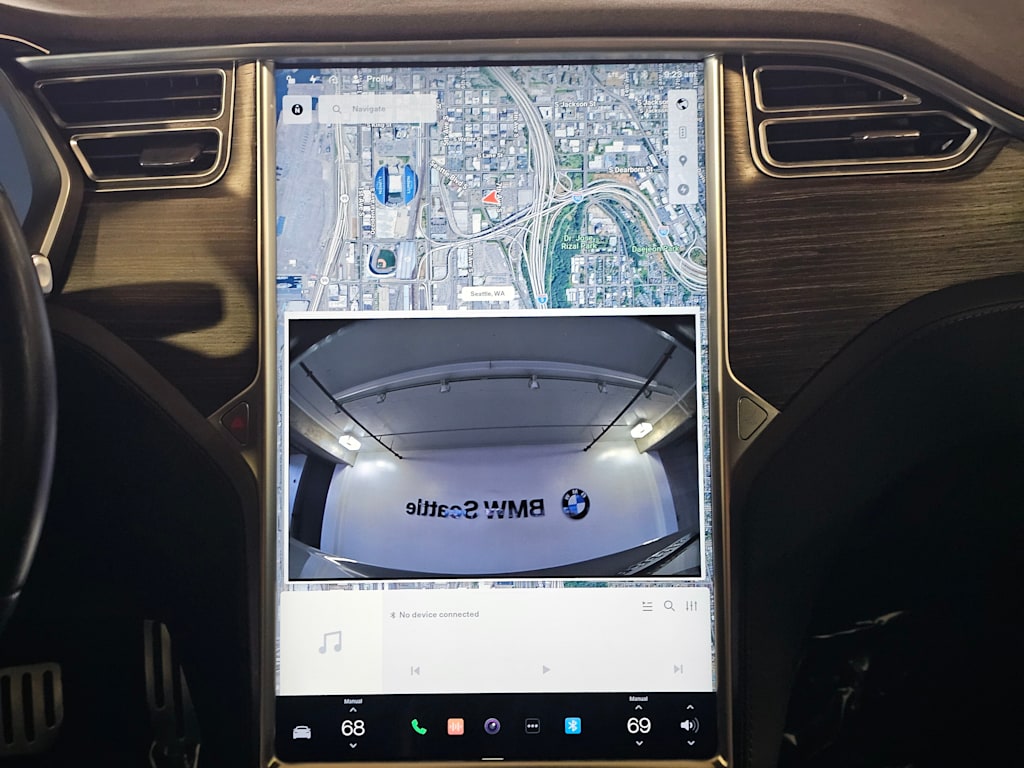 Thumbnail: 2016 Tesla Model S - 22