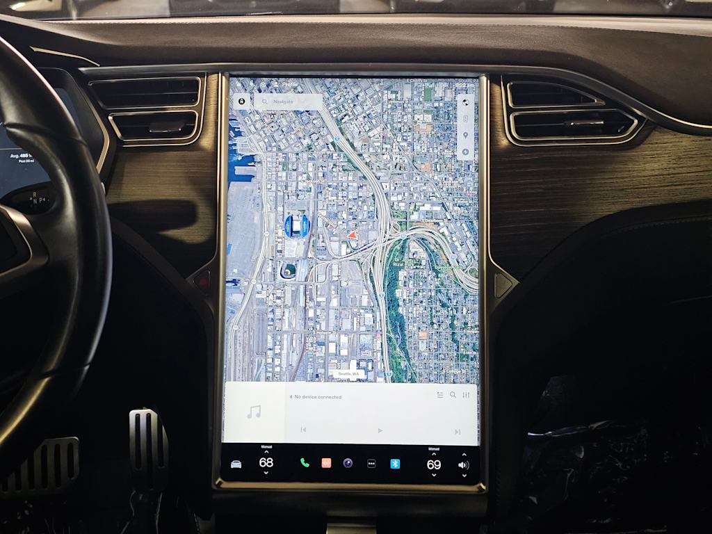 Thumbnail: 2016 Tesla Model S - 18