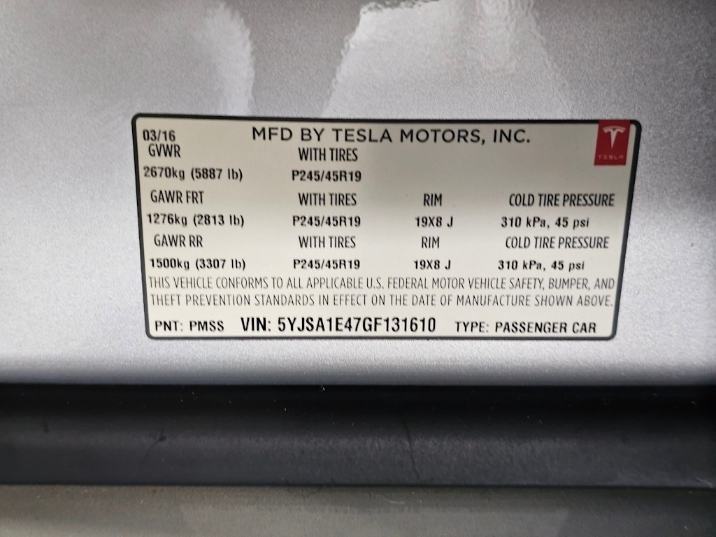 Thumbnail: 2016 Tesla Model S - 17
