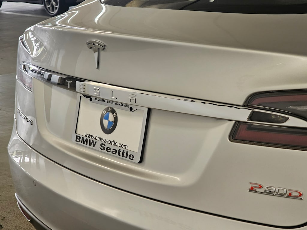 Thumbnail: 2016 Tesla Model S - 7