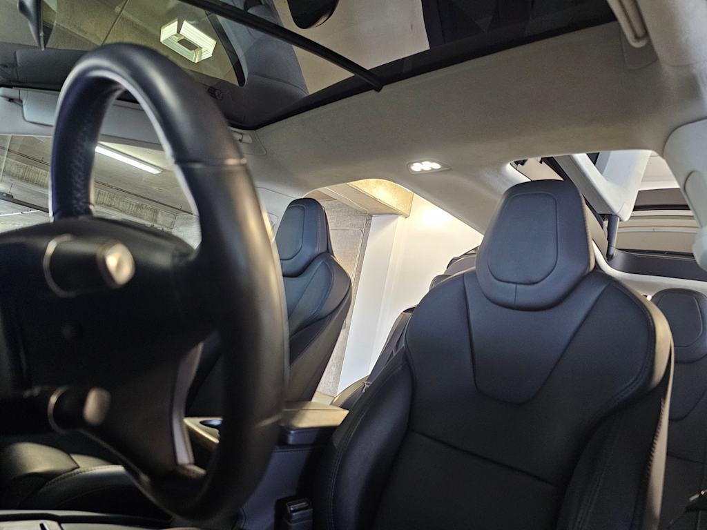 Thumbnail: 2018 Tesla Model X - 31