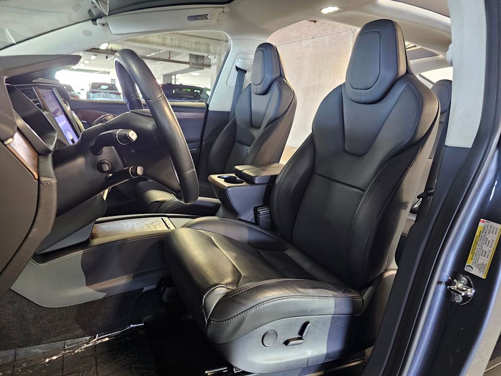 Thumbnail: 2018 Tesla Model X - 9