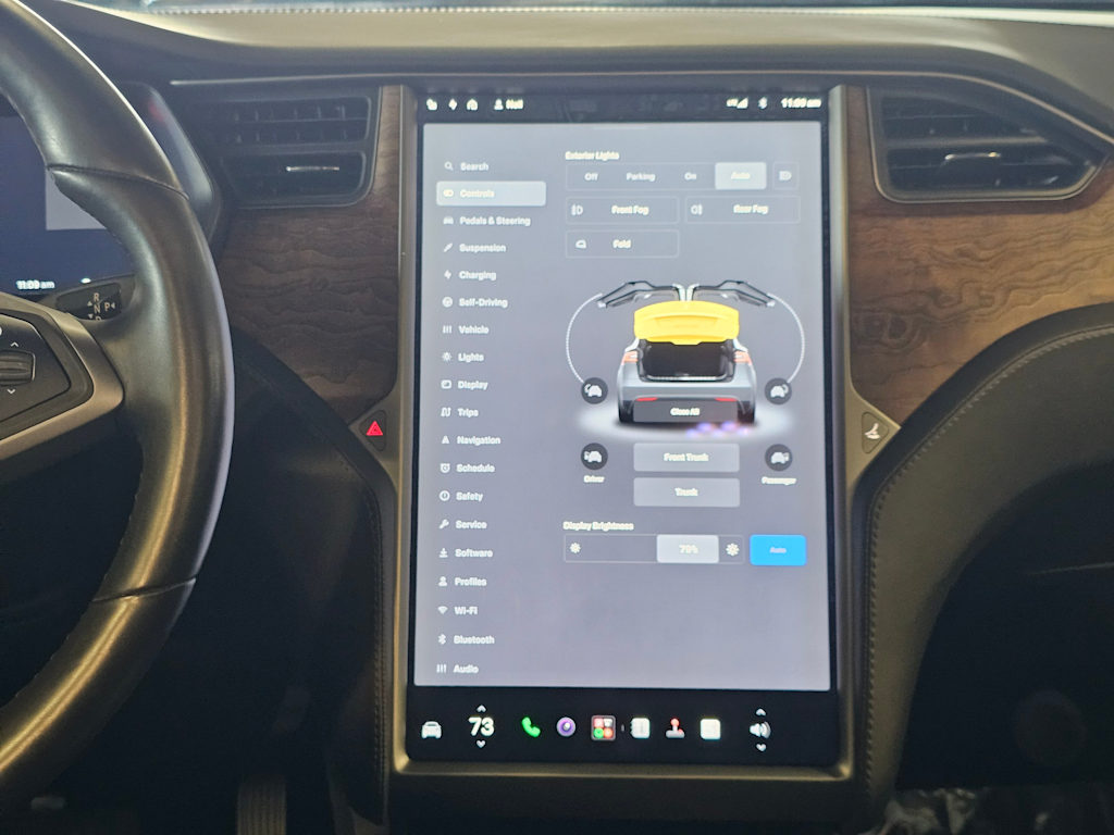 Thumbnail: 2018 Tesla Model X - 14