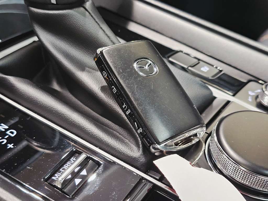 Thumbnail: 2025 Mazda CX-50 - 30