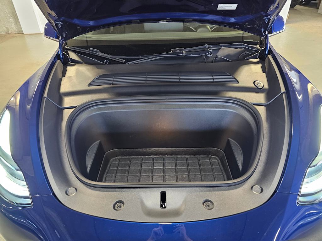 Thumbnail: 2023 Tesla Model Y - 9