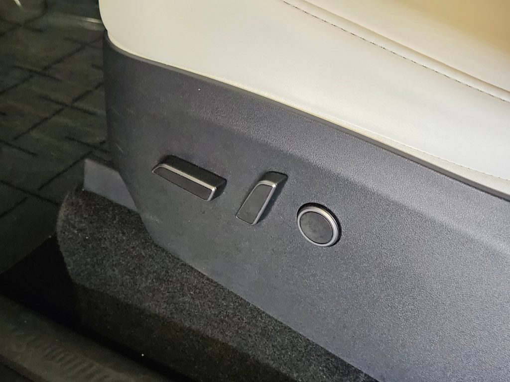 Thumbnail: 2023 Tesla Model Y - 23