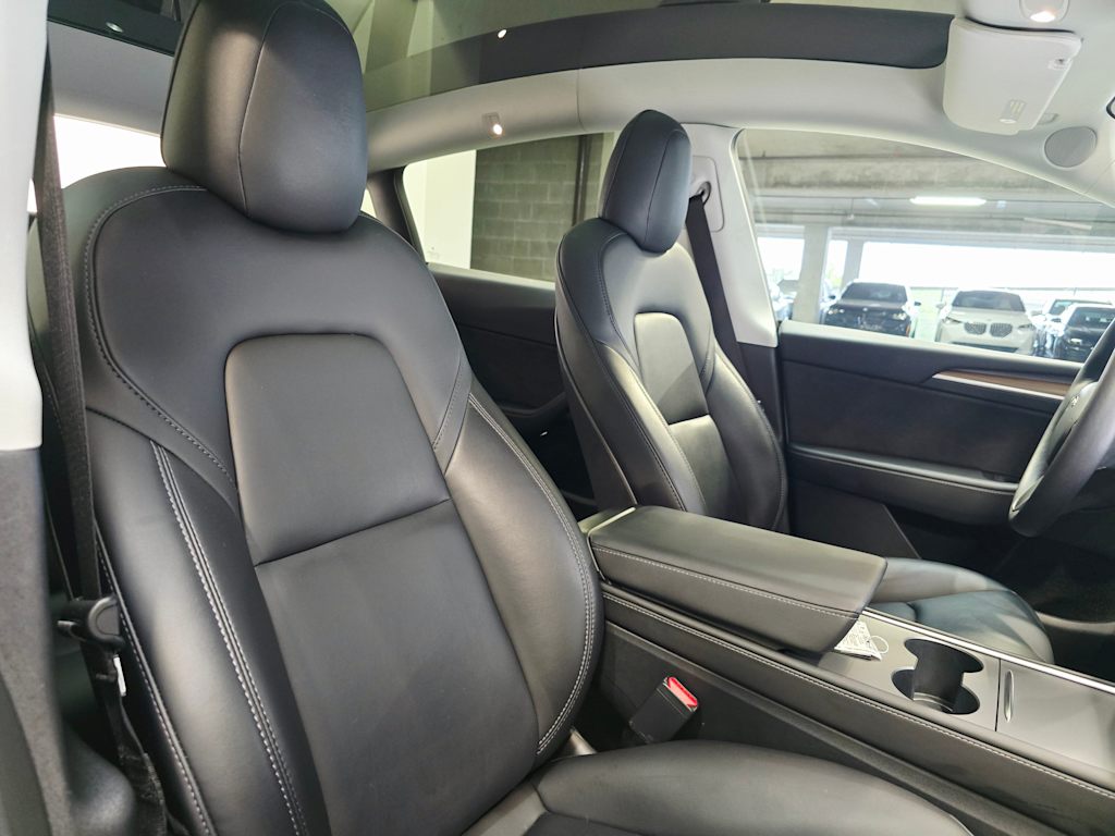 Thumbnail: 2022 Tesla Model Y - 26