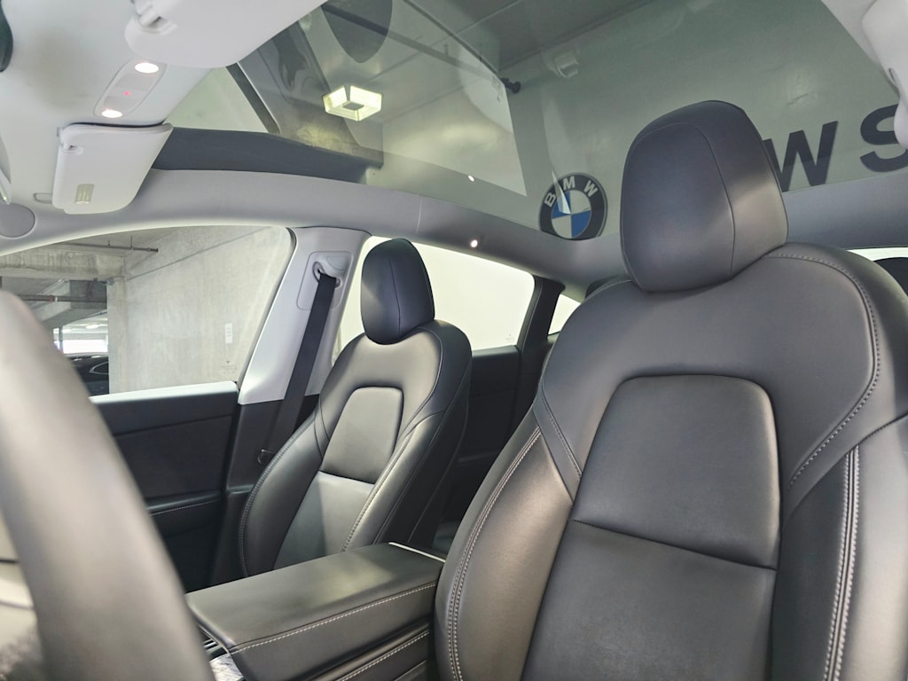 Thumbnail: 2022 Tesla Model Y - 11