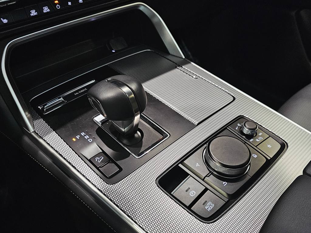Thumbnail: 2025 Mazda CX-70 - 15