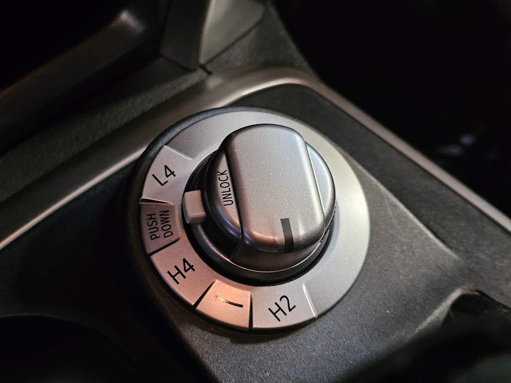 Thumbnail: 2018 Toyota 4Runner - 28