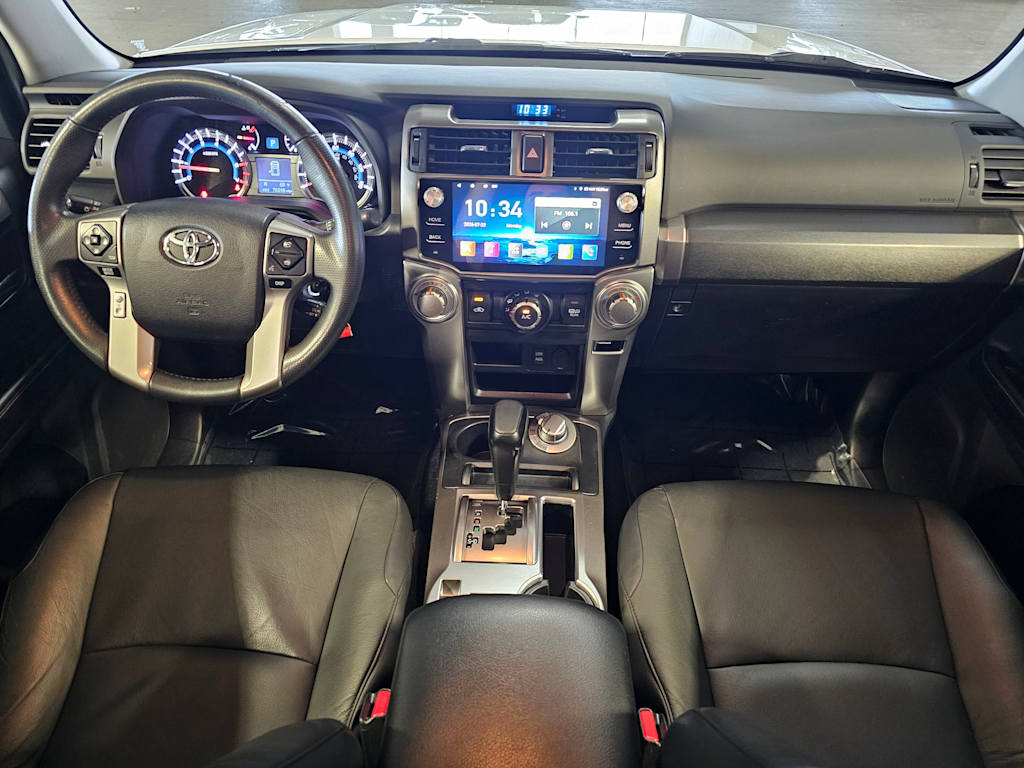 Thumbnail: 2018 Toyota 4Runner - 10